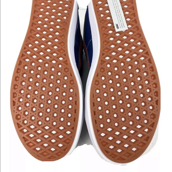 Men’s Vans - Picture 5 of 8